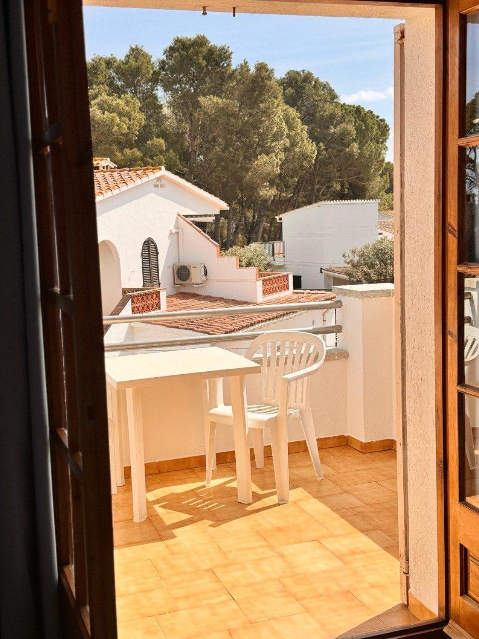 Villa Merce Empuries Сант-Марти-д'Эмпуриес Экстерьер фото